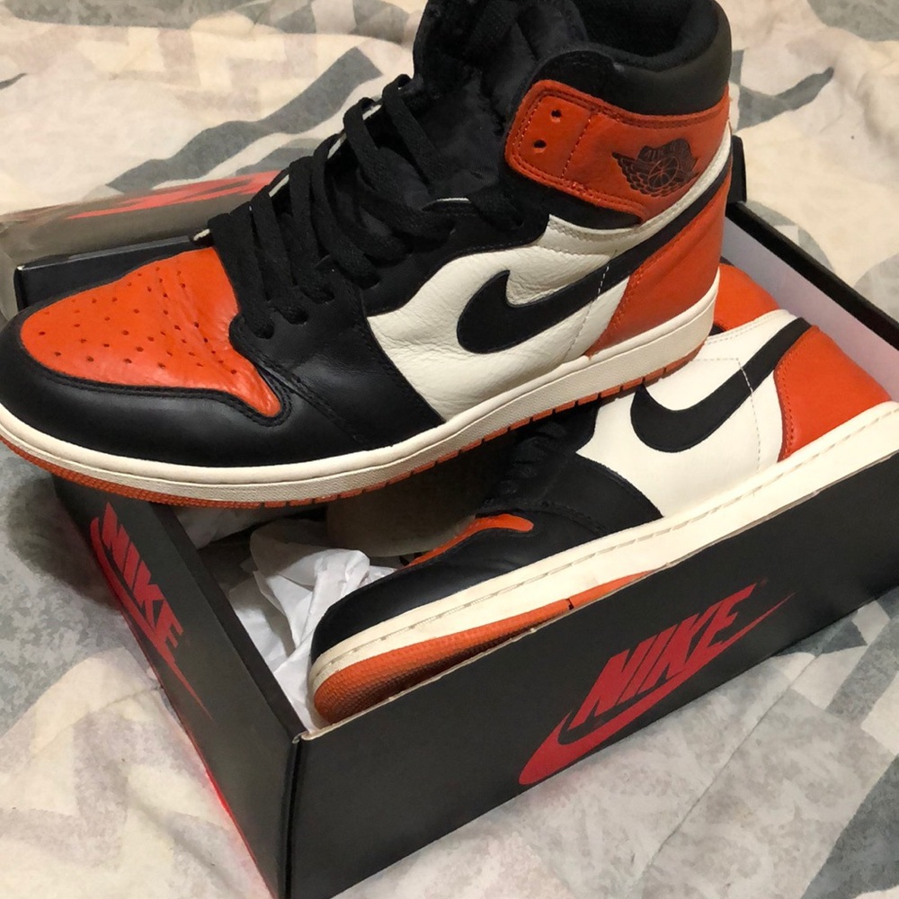 Shattered Backboard 1(Ready to Negotiate or trade)